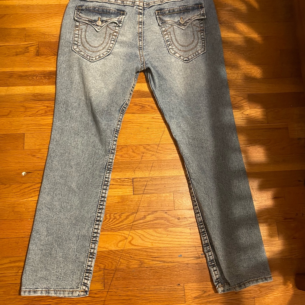 True Religion Light Wash Men’s Straight Leg Jeans